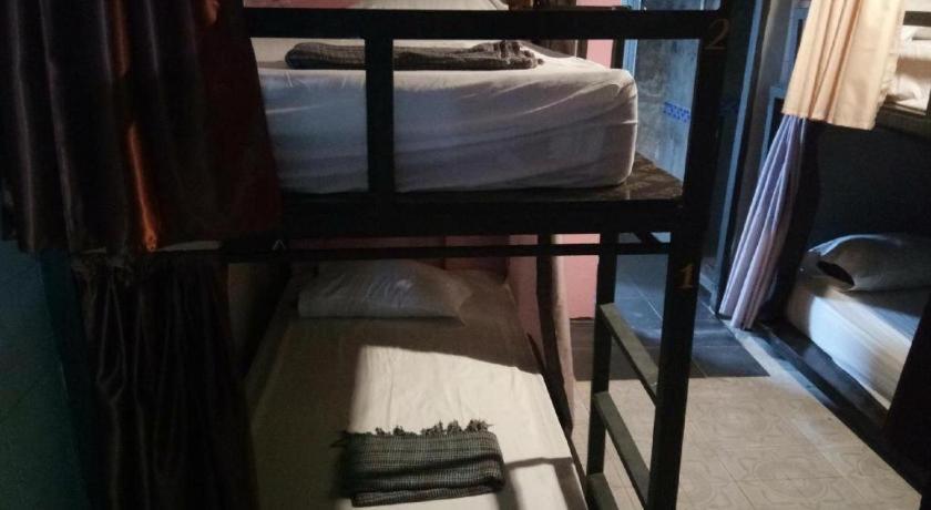 The 25 Hostel Hat Yai Extérieur photo