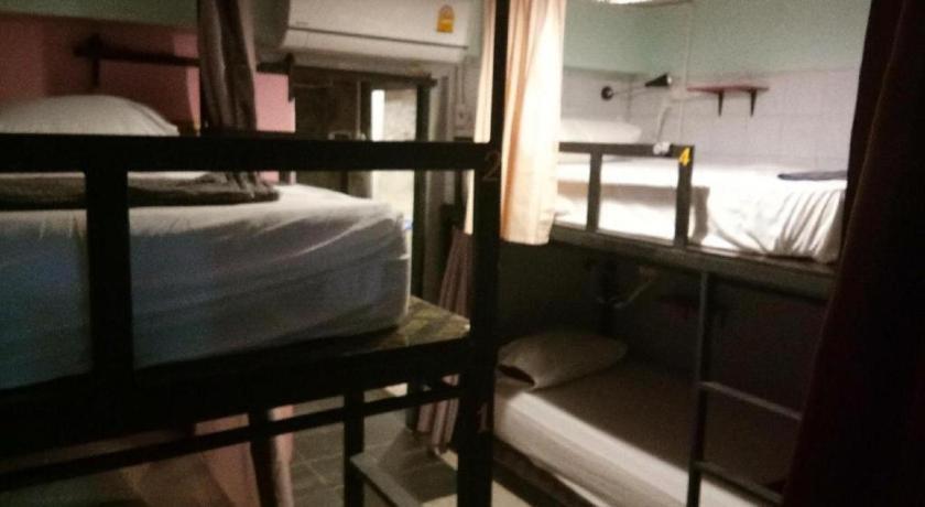 The 25 Hostel Hat Yai Extérieur photo