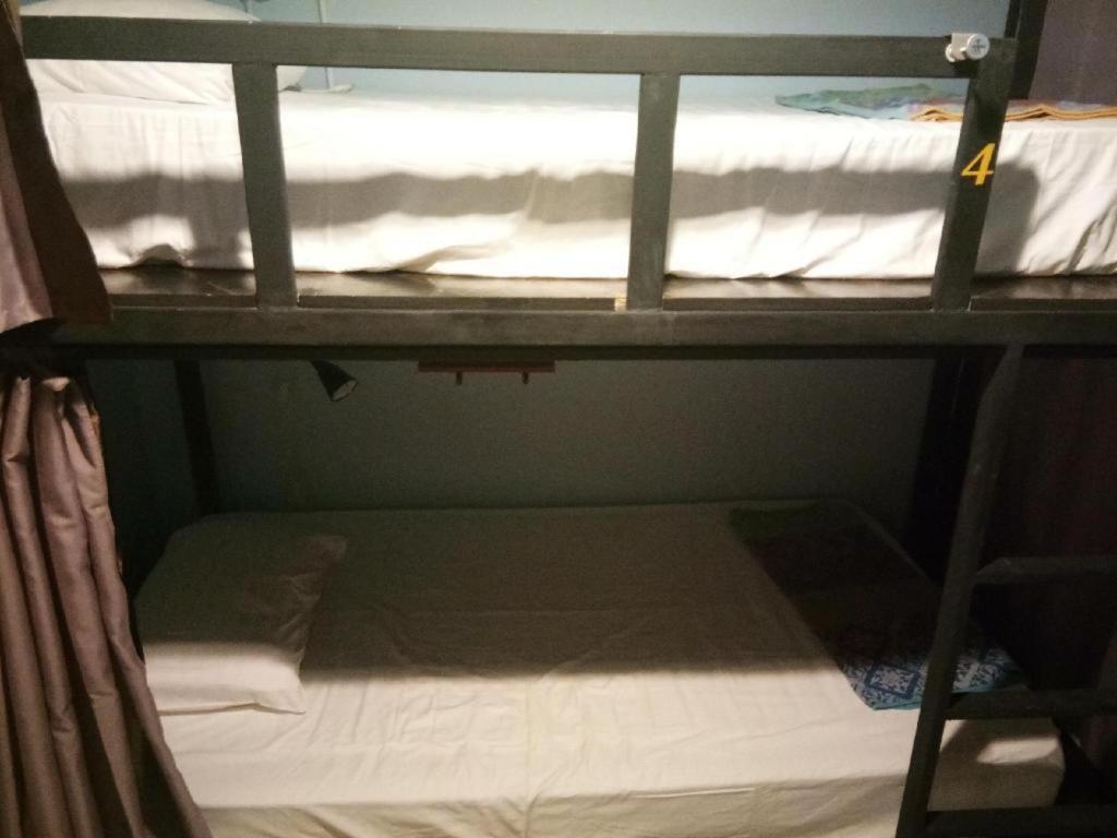 The 25 Hostel Hat Yai Extérieur photo